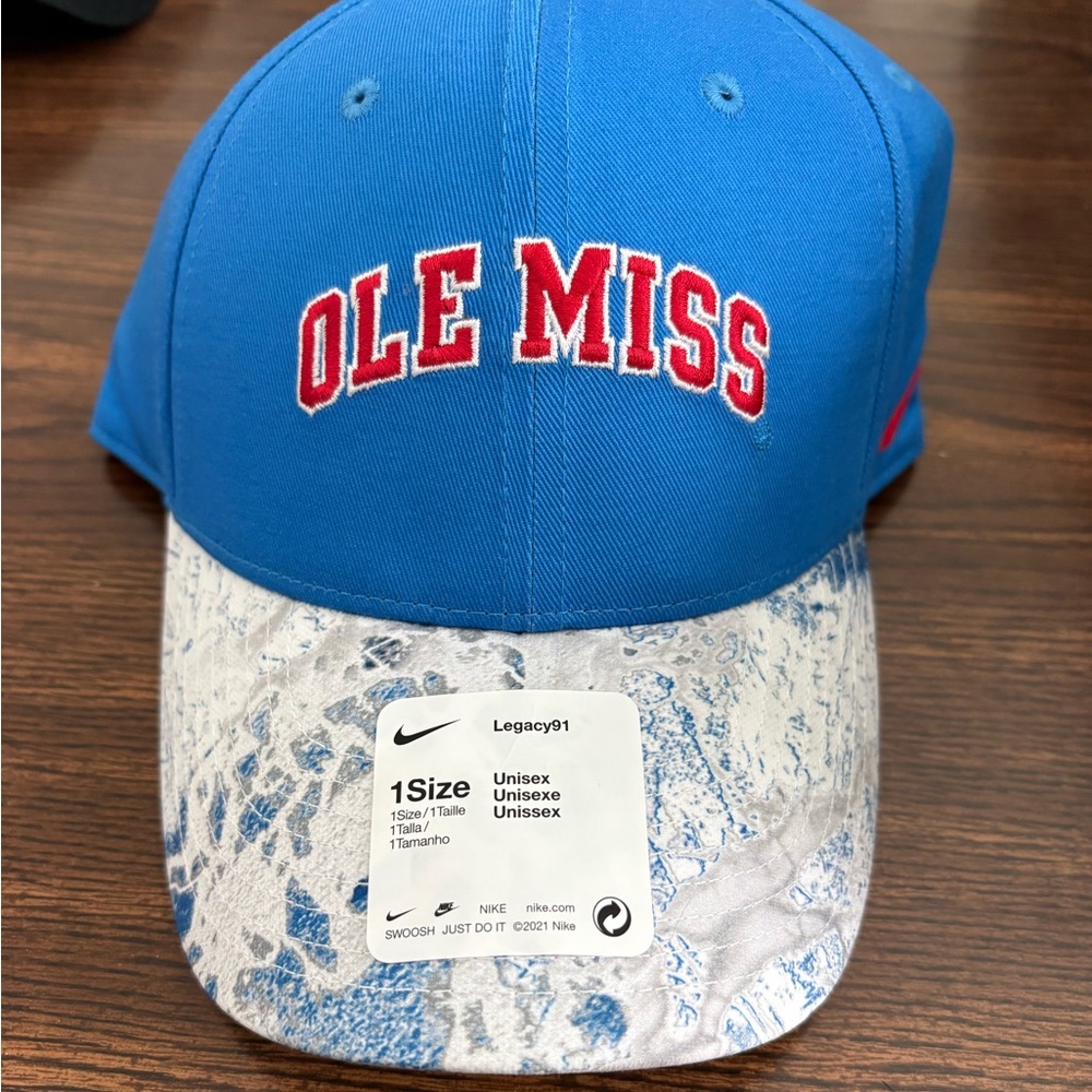 Nike / Real Tree Ole Miss Hat
